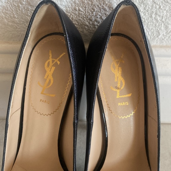Yves Saint Laurent Tribtoo 105 Pumps - Picture 4 of 7